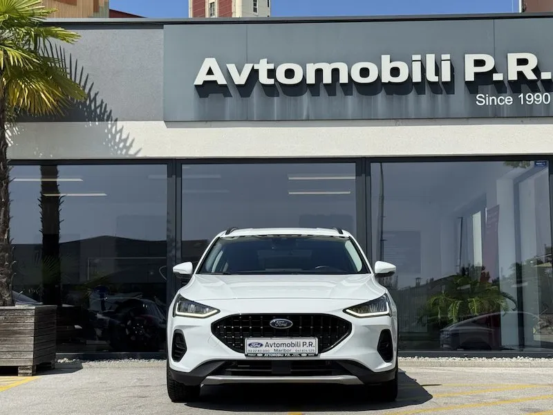Zunanja slika - Ford Focus - 1.0 EcoBoost 125KM mHEV AVT ACTIVE FULL LED ZIMSKI - 2
