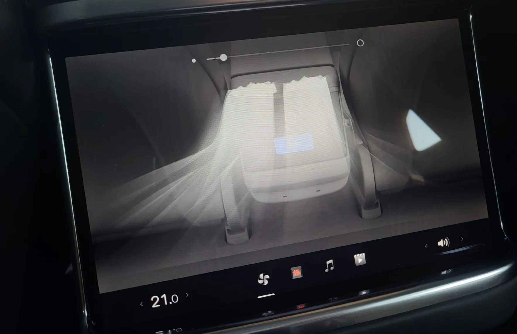Zunanja slika - Tesla Model S - Plaid - 20