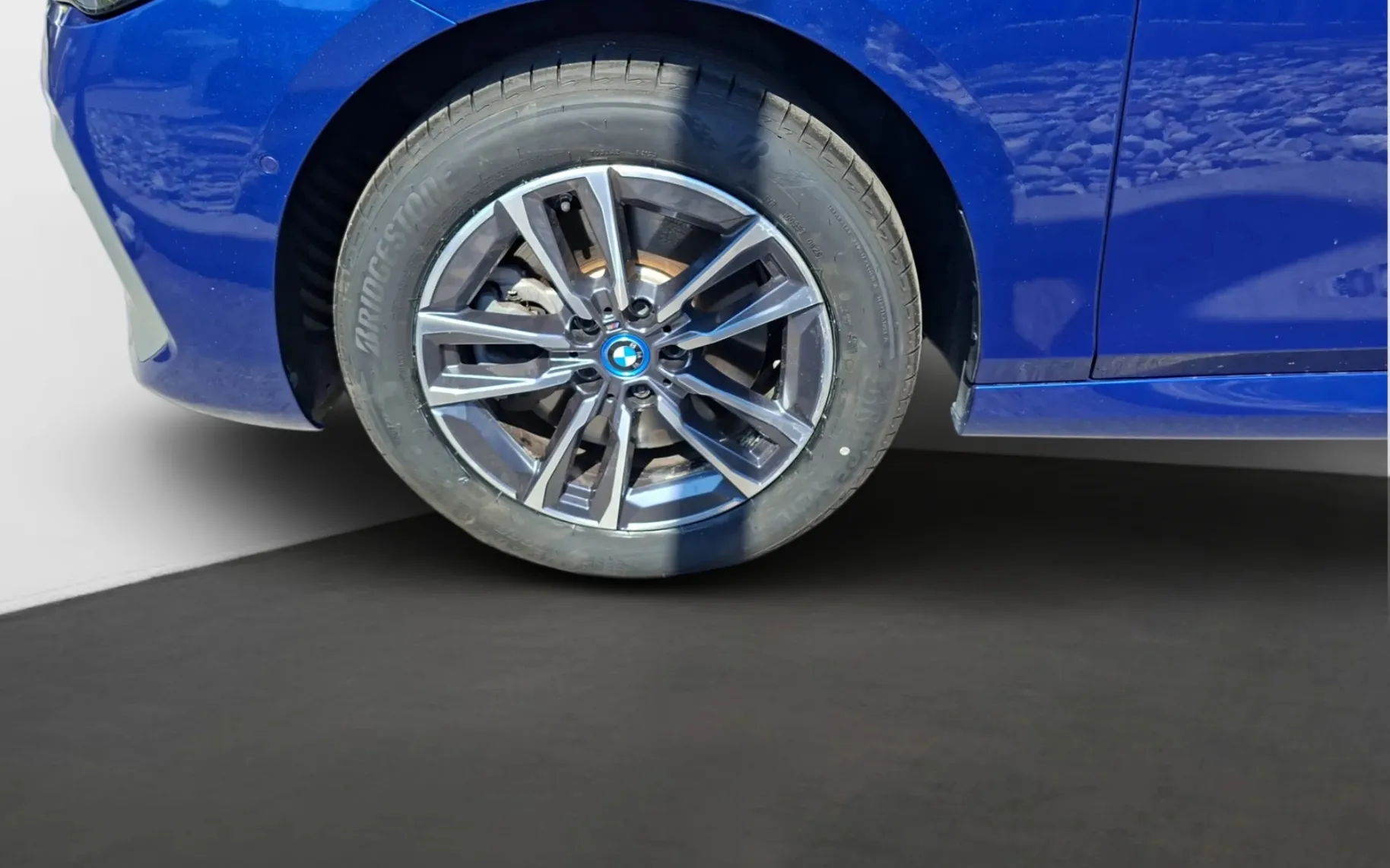 Zunanja slika - BMW Serija 2 - 230e xDrive Active Tourer - 5