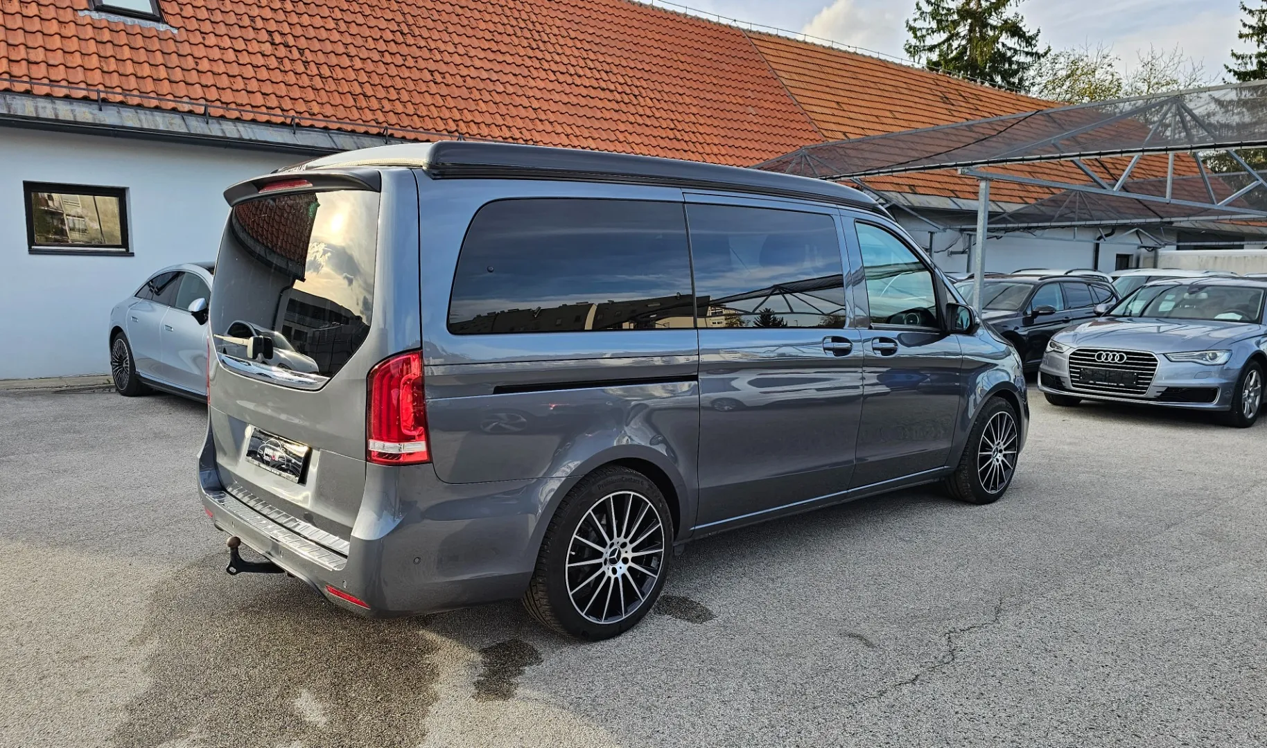 Zunanja slika - Mercedes-Benz V-Razred - Marco Polo 250 d 7G-Tronic Edition AMG Line - 4