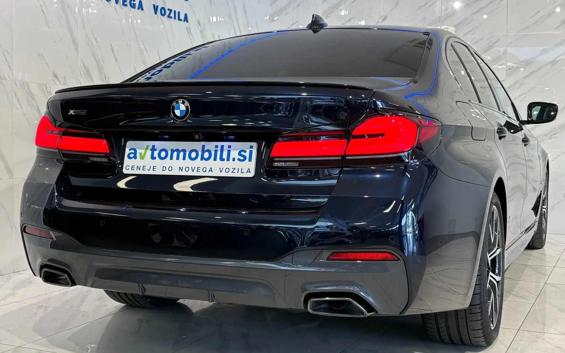 Zunanja slika - BMW serija 5: - 540d|xD|M|Pano|SoftC|360K|HUD|Bowers|Parfum|Memo - 6