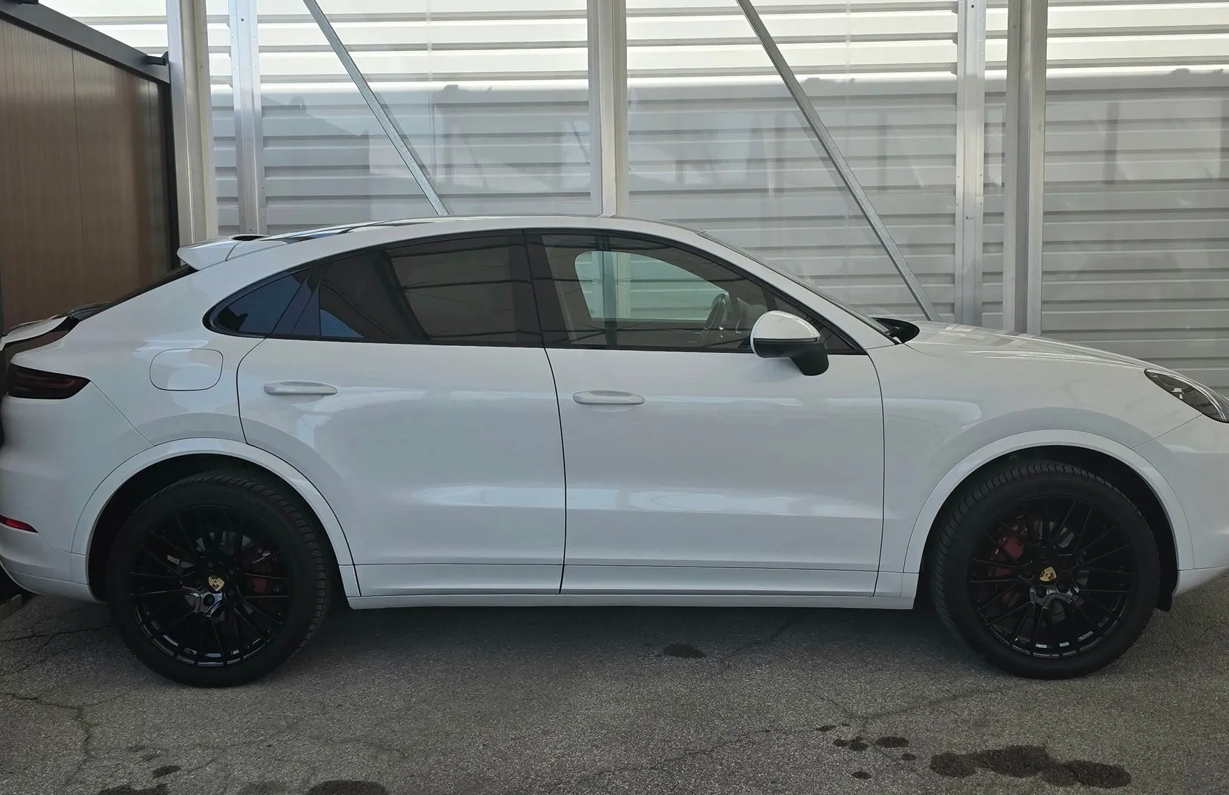 Zunanja slika - Porsche Cayenne - Coupe 3.0 V6 - CHRONO - PANO - BOSE - KLJUKA - 360 KAM - 5