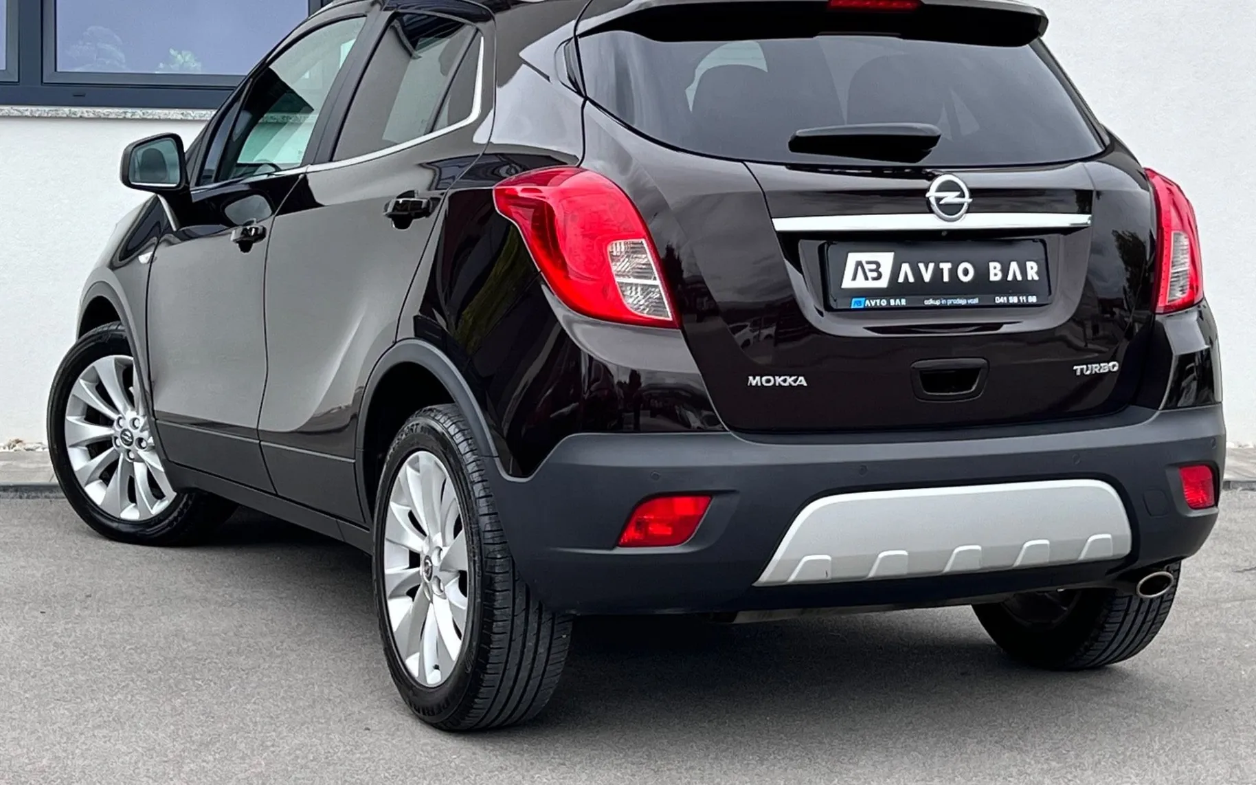 Notranja slika - Opel Mokka - 1.4 Turbo+XENON+NAVI+R.KAMRA - 8