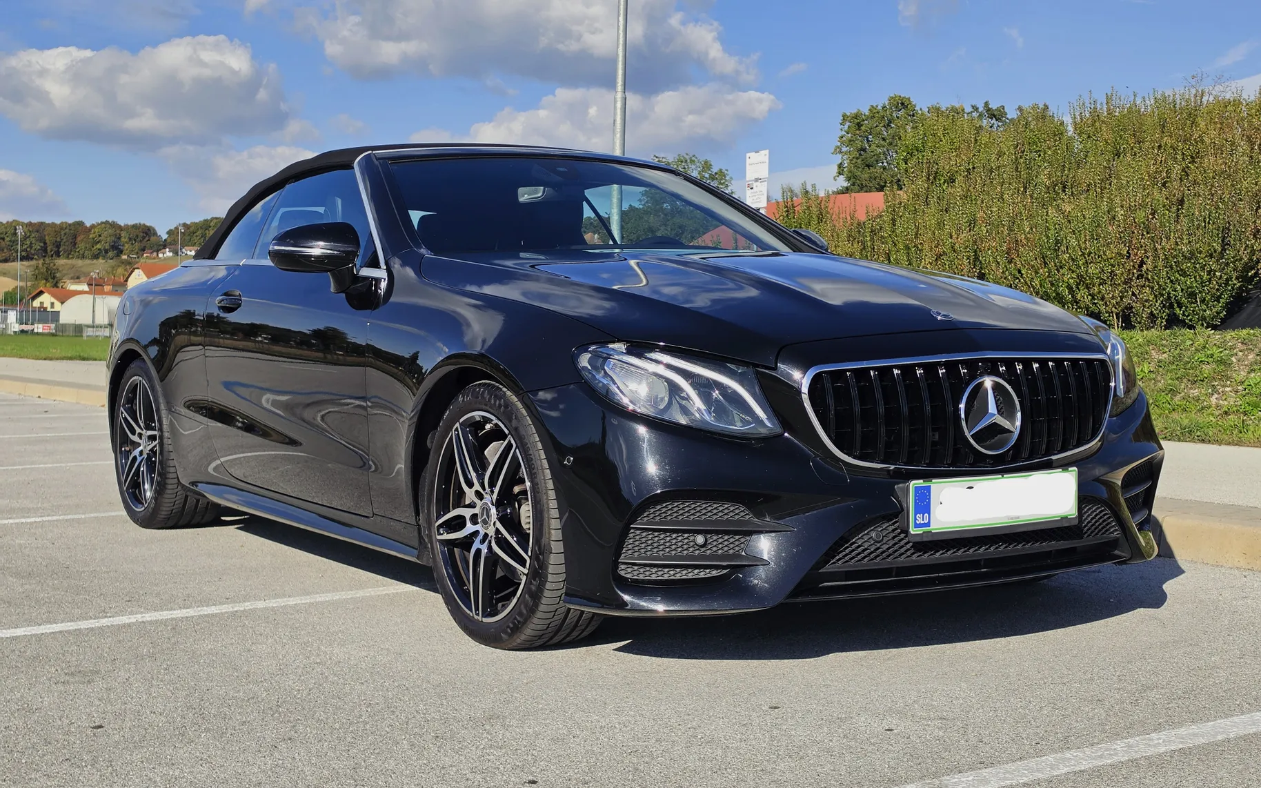 Zunanja slika - Mercedes-Benz E-Razred - Cabrio 200 AMG Line Avt. - 1