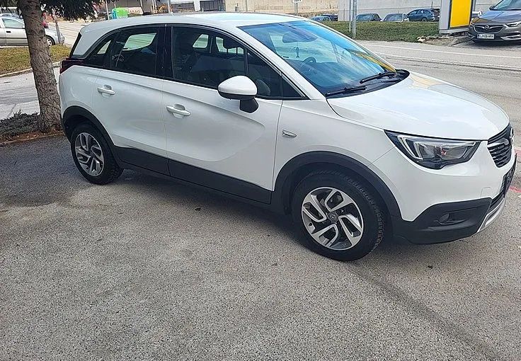 Zunanja slika - Opel Crossland X - 1.2 TURBO 81KW S S INNOVATION  -  VELENJE - 4