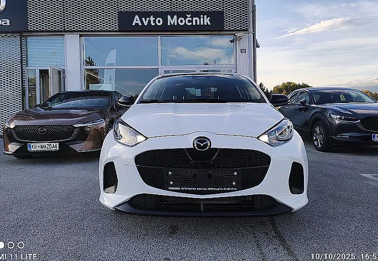 Zunanja slika - Mazda Mazda2 - 1.5 HEV Centre-Line E-CVT - 2