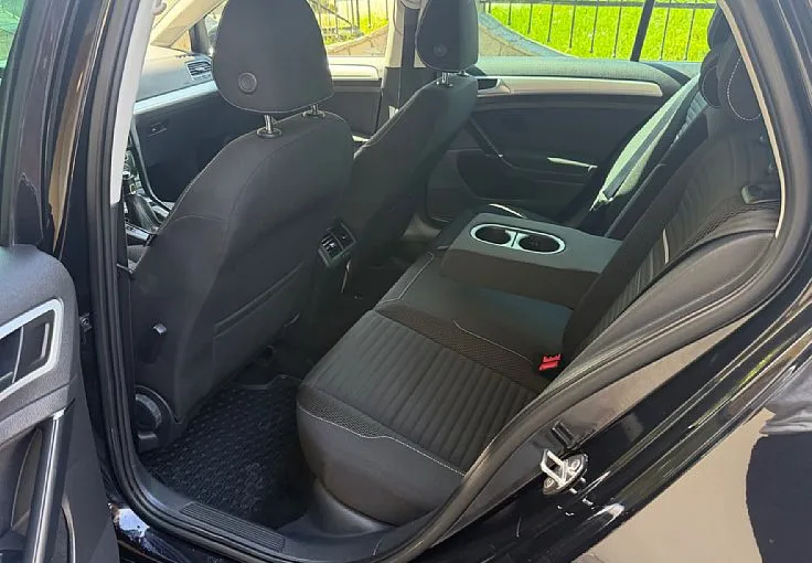 Zunanja slika - Volkswagen Golf - 4MOTION 2.0 TDI CUP 1.LASTNIK TEMP GRETJE SEDEZEV - 11