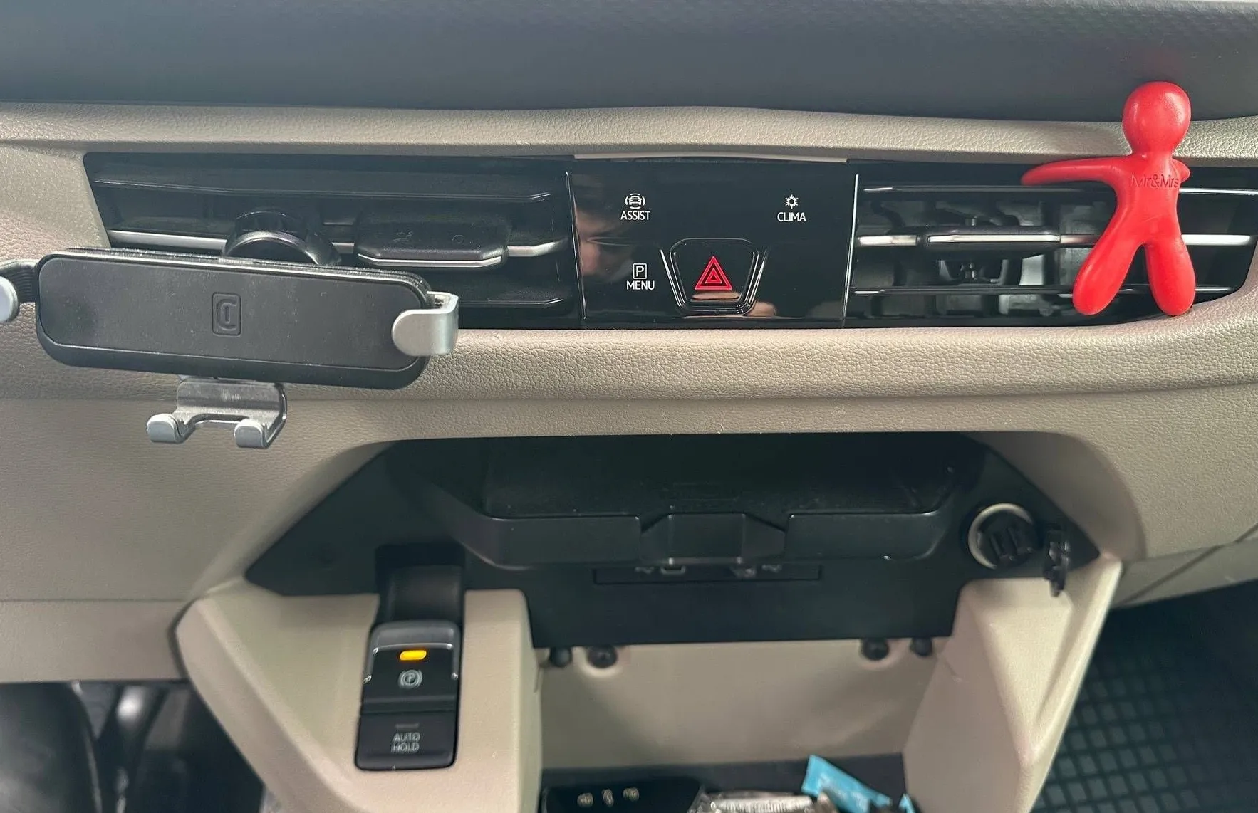 Zunanja slika - VW Multivan - 2.0 TDI AUT. FULL LED ACC LINE ASIST PDC NAVI - 17