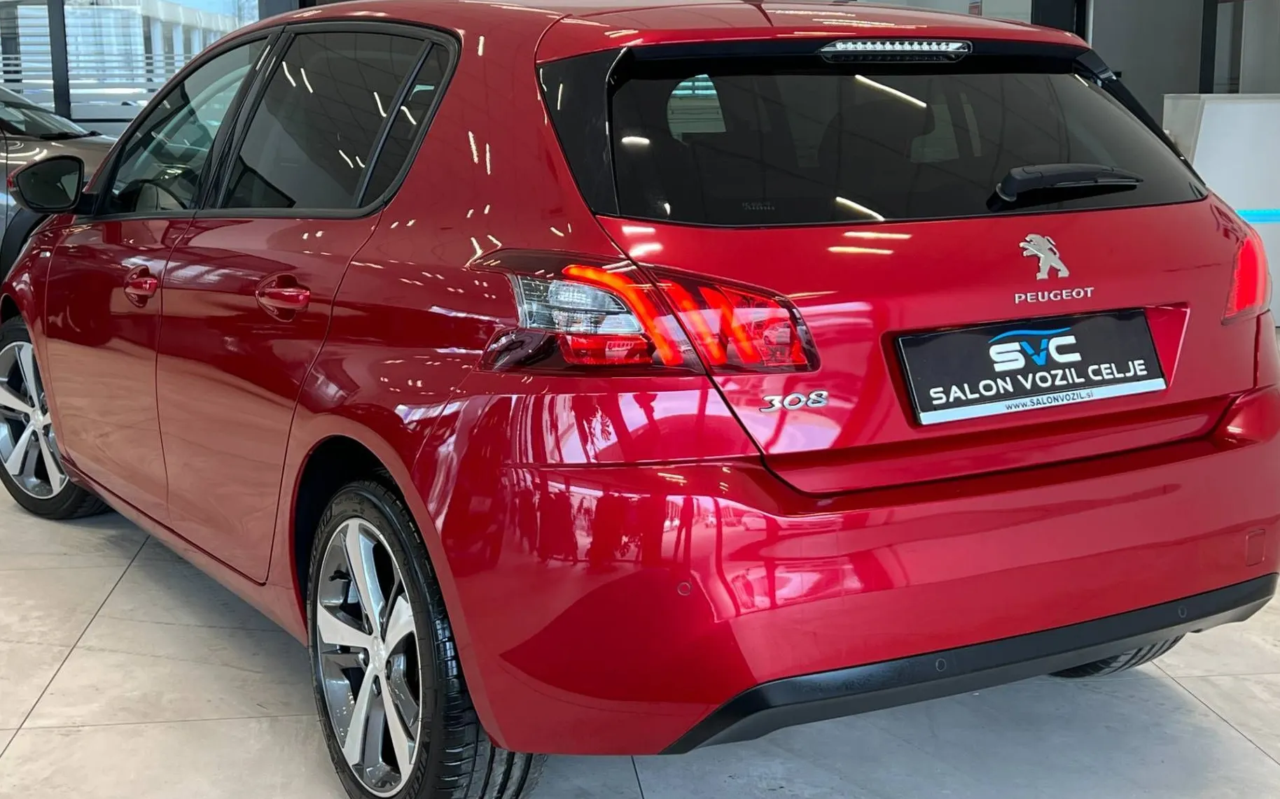 Zunanja slika - Peugeot 308 - 1.2-110KM-LED-NAVI-PDC-TEMP-DIGI-KLIMA-HIT-KREDIT. - 7