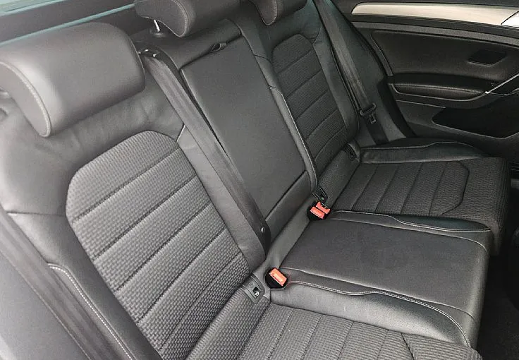 Zunanja slika - Volkswagen Golf - Variant 2.0 TDI 150ks SPORTLINE °NAVIGACIJCA° °17-COL° - 12