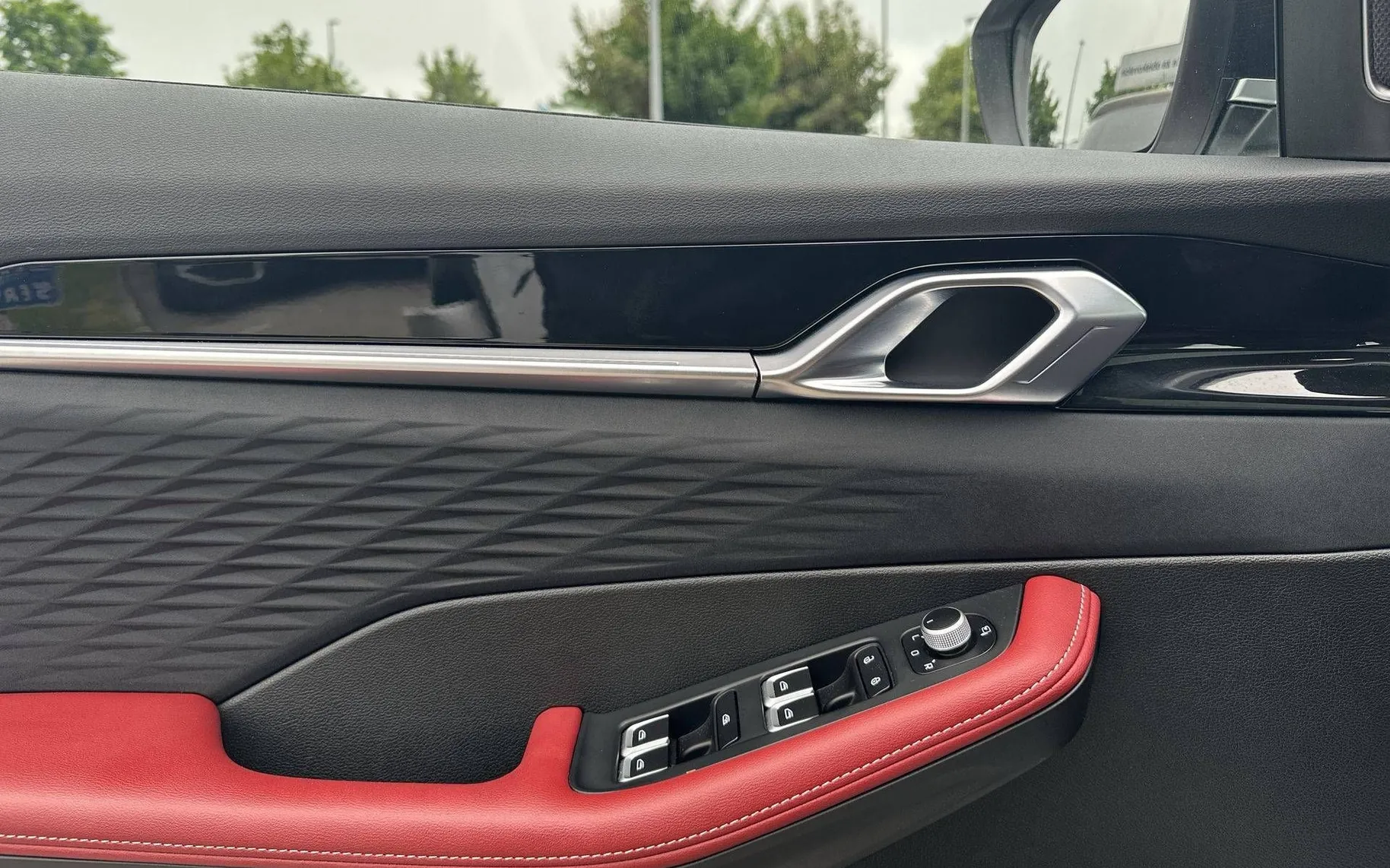 Notranja slika - Geely CoolRay - 1.5 TD GF - 13