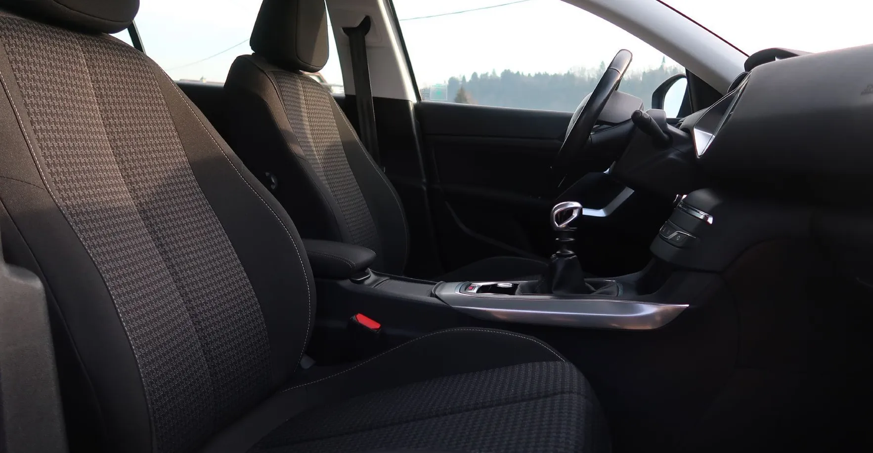 Zunanja slika - Peugeot 308 - 1.2 PureTech 110 S S Active-Keyless go-NAVI-PDC - 14