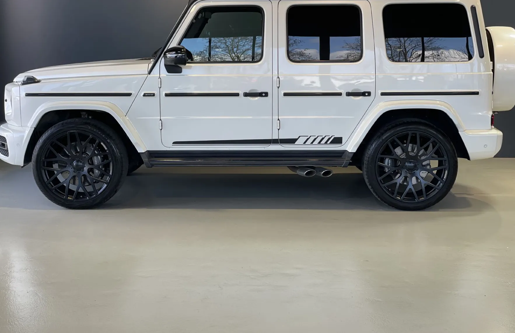 Zunanja slika - Mercedes-Benz G-Razred - G63-AMG-HEADUP-VIRTUAL-NAVI-PANO-HLAJ.SED-KLJUKA - 4