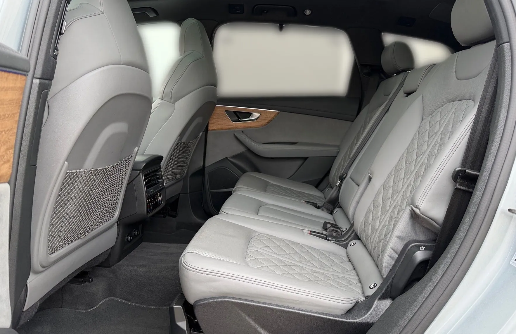 Zunanja slika - Audi Q7 - 55 TFSI quattro S-line Panorama - Soft close - 11
