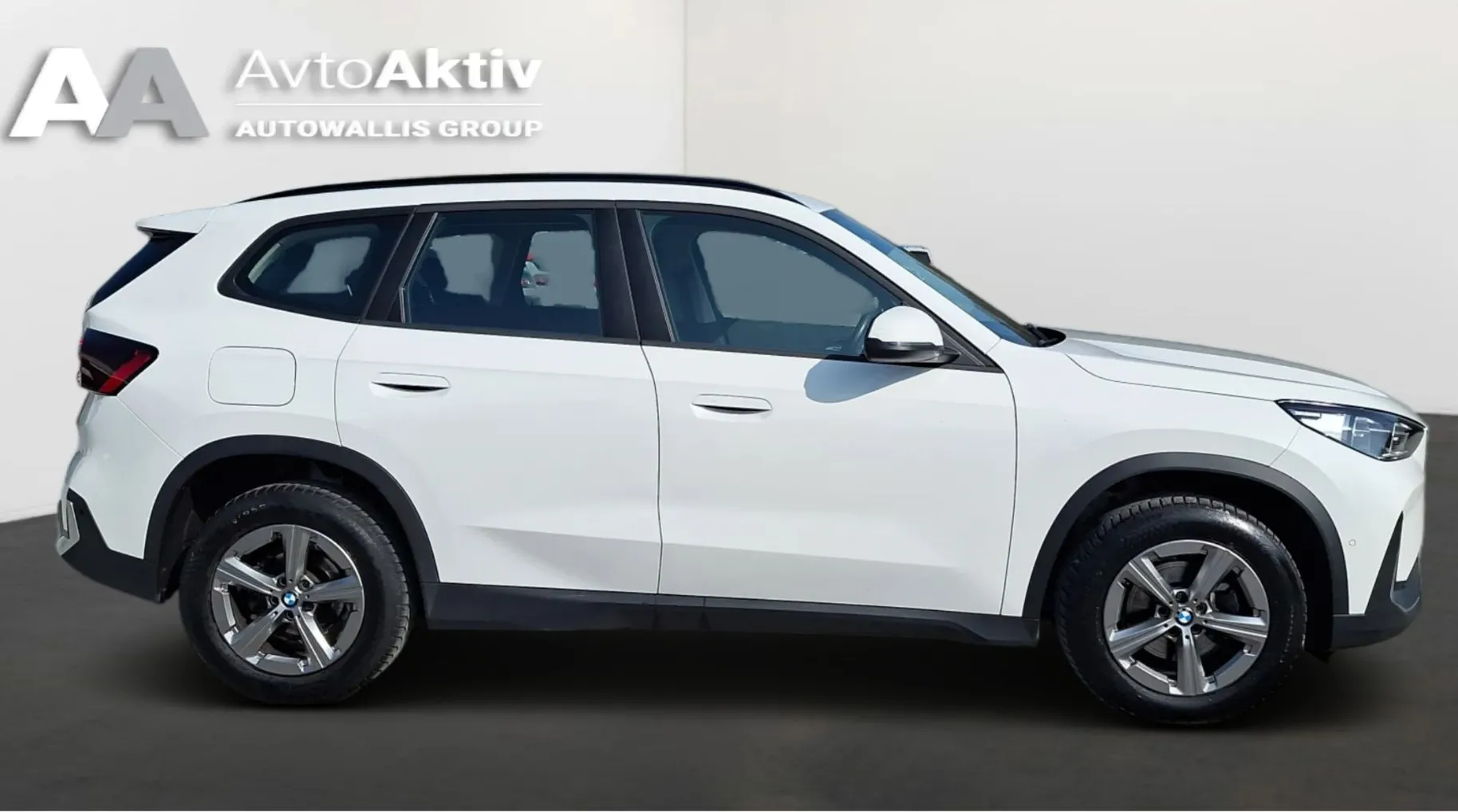 Zunanja slika - BMW X1 - serija :  sDrive18d  AT vl. kljuka, LED - 6