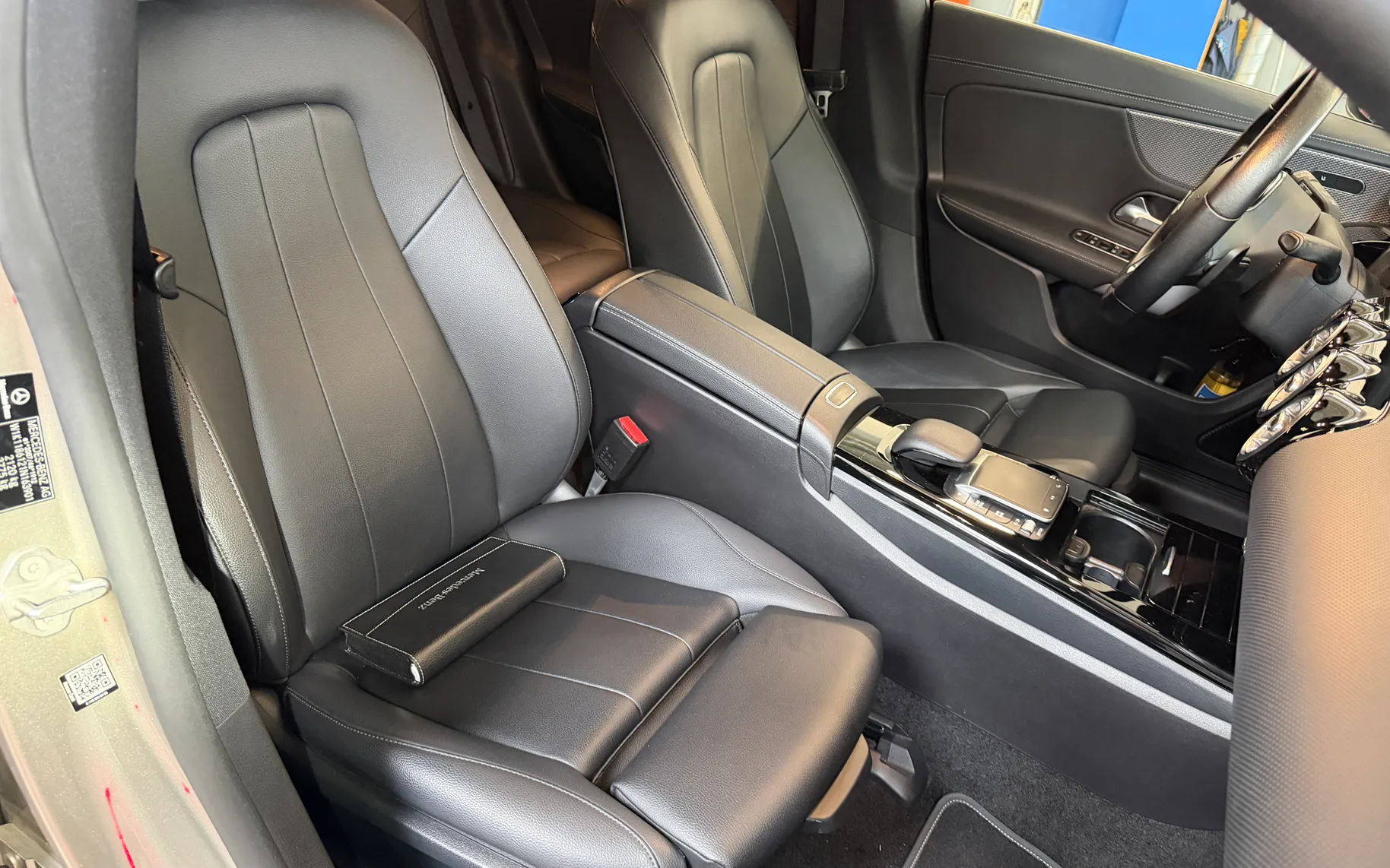 Notranja slika - Mercedes-Benz CLA-Razred - 200d - 14