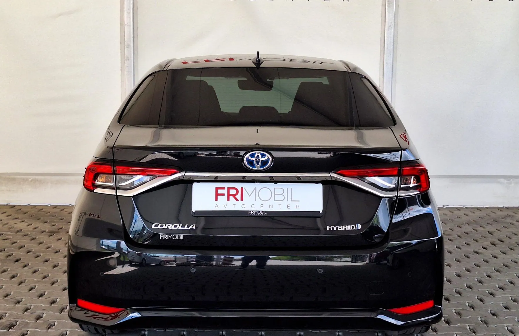 Zunanja slika - Toyota Corolla - Hybrid 1.8 VVT-i Sol Avt. - 4