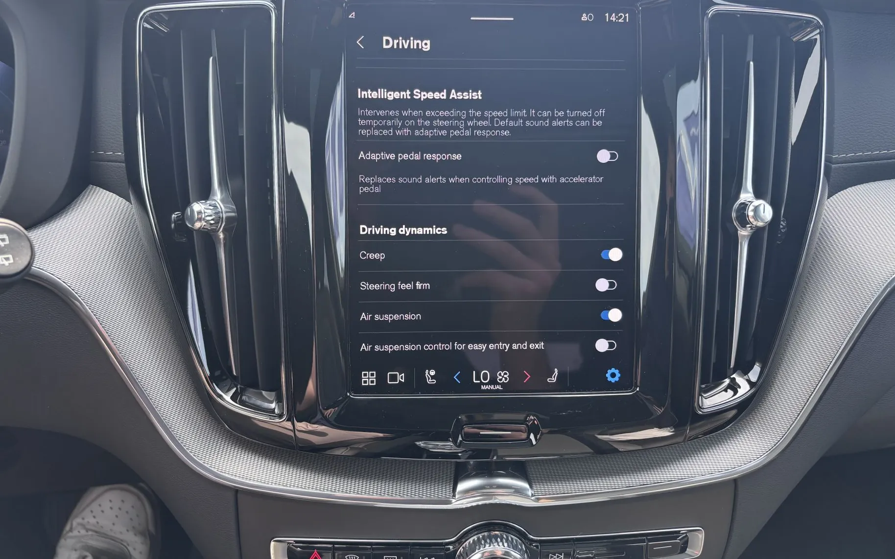 Zunanja slika - Volvo XC60 - T8 TwE Ultra Black Edition - 19