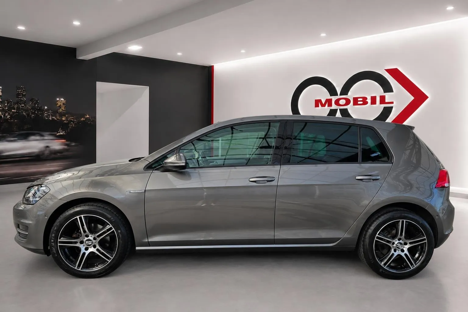 Notranja slika - Volkswagen Golf - 1.2 TSI BMT CUP - 8