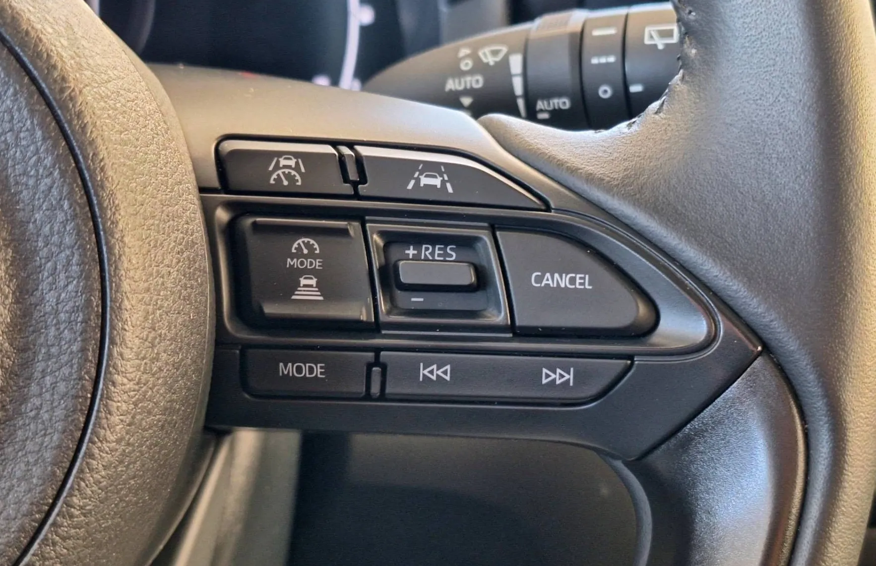 Zunanja slika - Toyota Yaris Cross - Hybrid 1.5 VVT-i Cool•Slovensko vozilo•1.lastnik• - 20