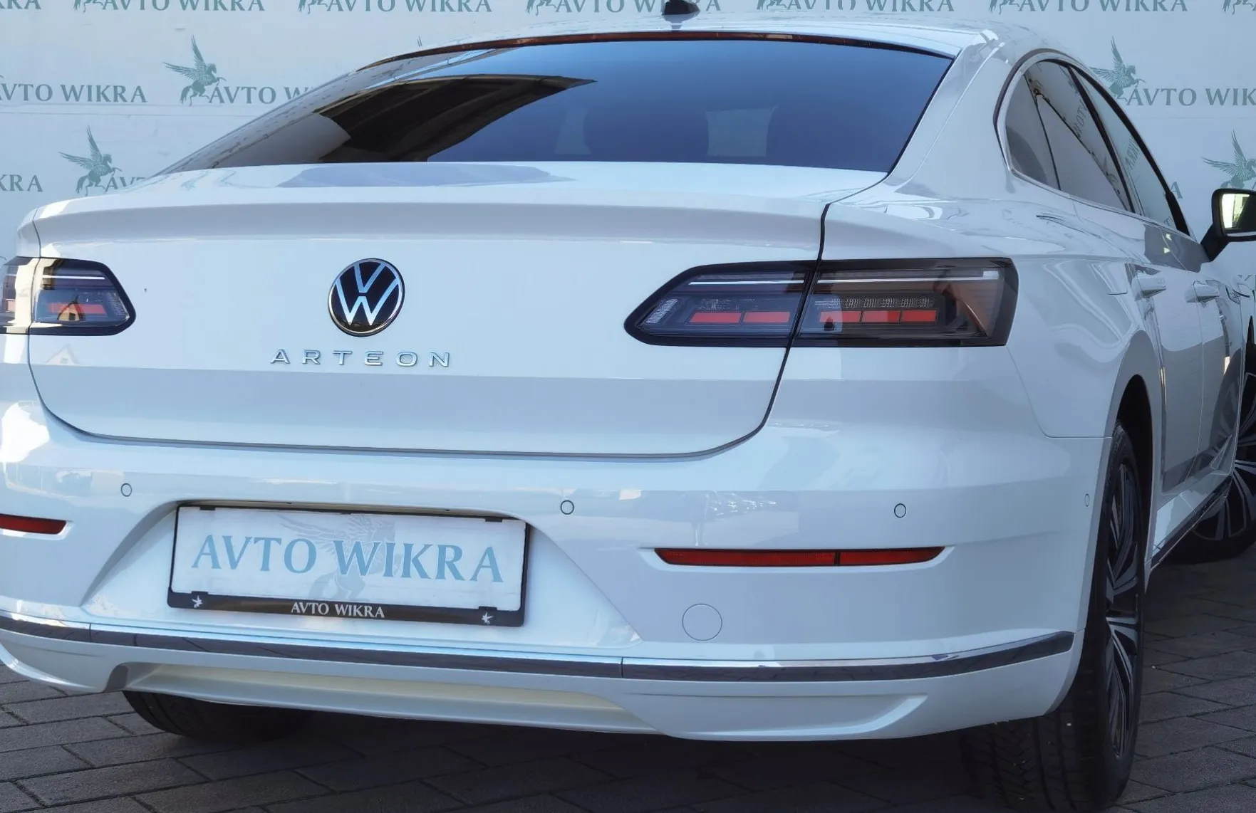 Zunanja slika - Volkswagen Arteon - 2.0TDI DSG Elegance MATRIX•ACC•BLIS•VIRTUAL•KAM360 - 4