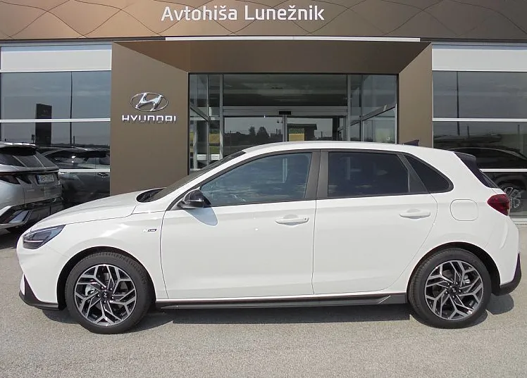 Zunanja slika - Hyundai i30 - 1.5 MPI 96 PREMIUM°N-LINE°WINTER°RG°° - 6