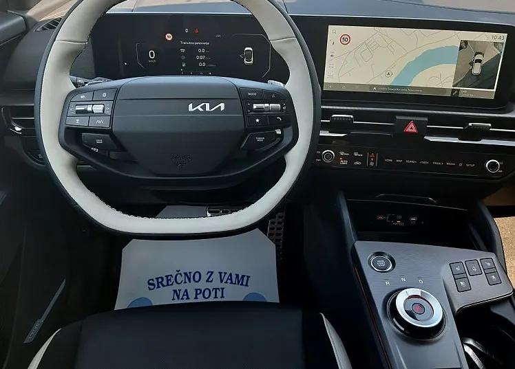 Zunanja slika - KIA Sportage - 1.6 T-GDi HEV GT-Line. A T - 8