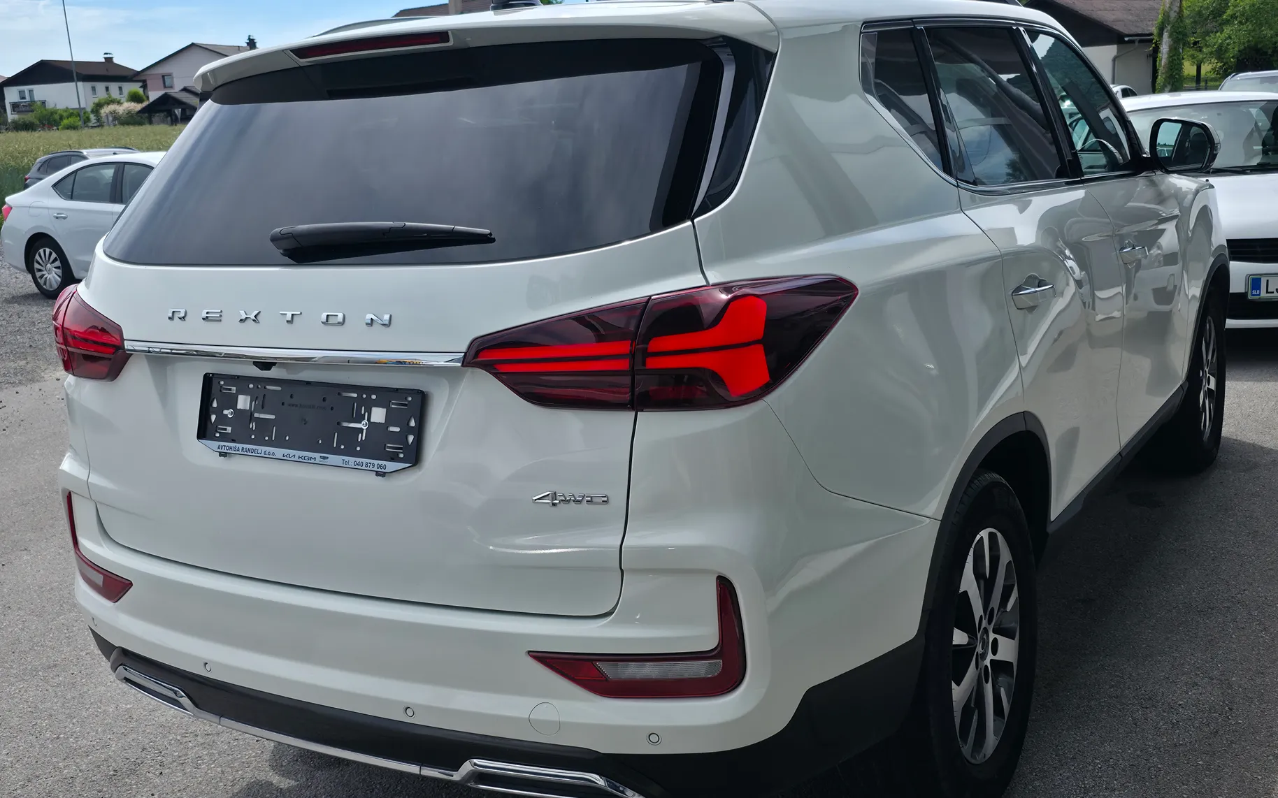 Zunanja slika - SsangYong Rexton - 2.2 XDI AWD ICON Avt. - 2