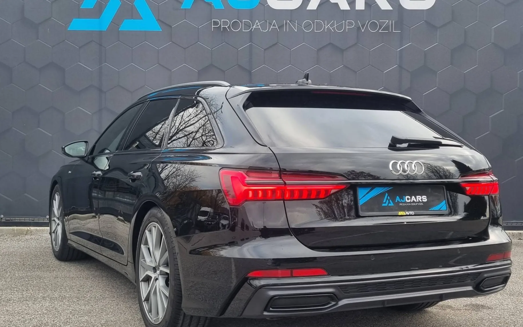 Zunanja slika - Audi A6 - Avant 40 TDI Stronic-Sline-Virtual-Laser-Hud-B O - 4