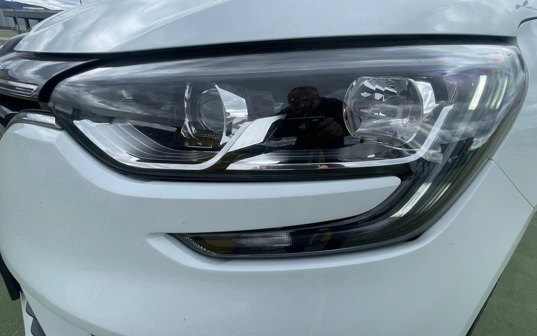 Zunanja slika - Renault Mégane - Megane 1.3 16 V PDC ZADAJ. - 7