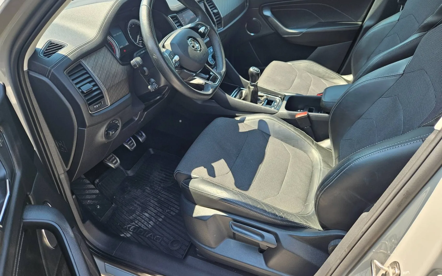 Notranja slika - Škoda Kodiaq - 1.5 TSI ACT Style 1.LASTNIK SLO LED CANTON ... - 8