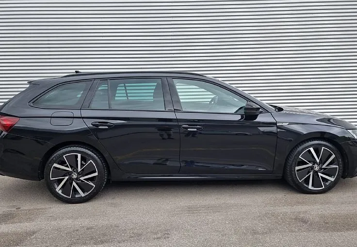 Zunanja slika - Škoda Octavia - 2.0 TDI-DSG-SPORTLINE-KEYLESS-RADAR - 4