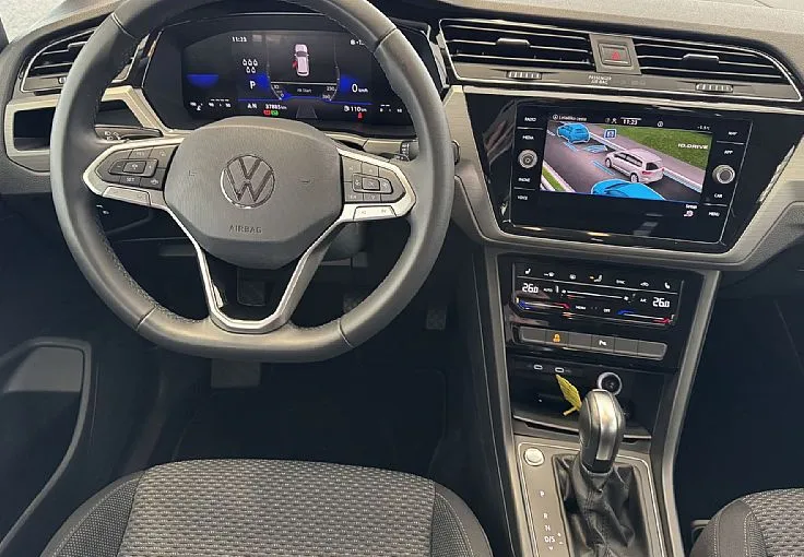 Zunanja slika - Volkswagen Touran - 1.5 TSI avt. Family 7 sedežev - 7