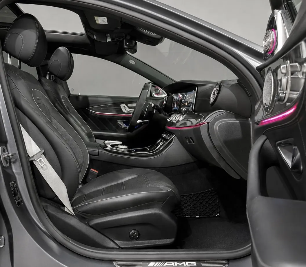 Zunanja slika - Mercedes-Benz E-Razred - E 63 S AMG 4MATIC+ - ZRAČNO - PANO - HLAJ. SED. - 13
