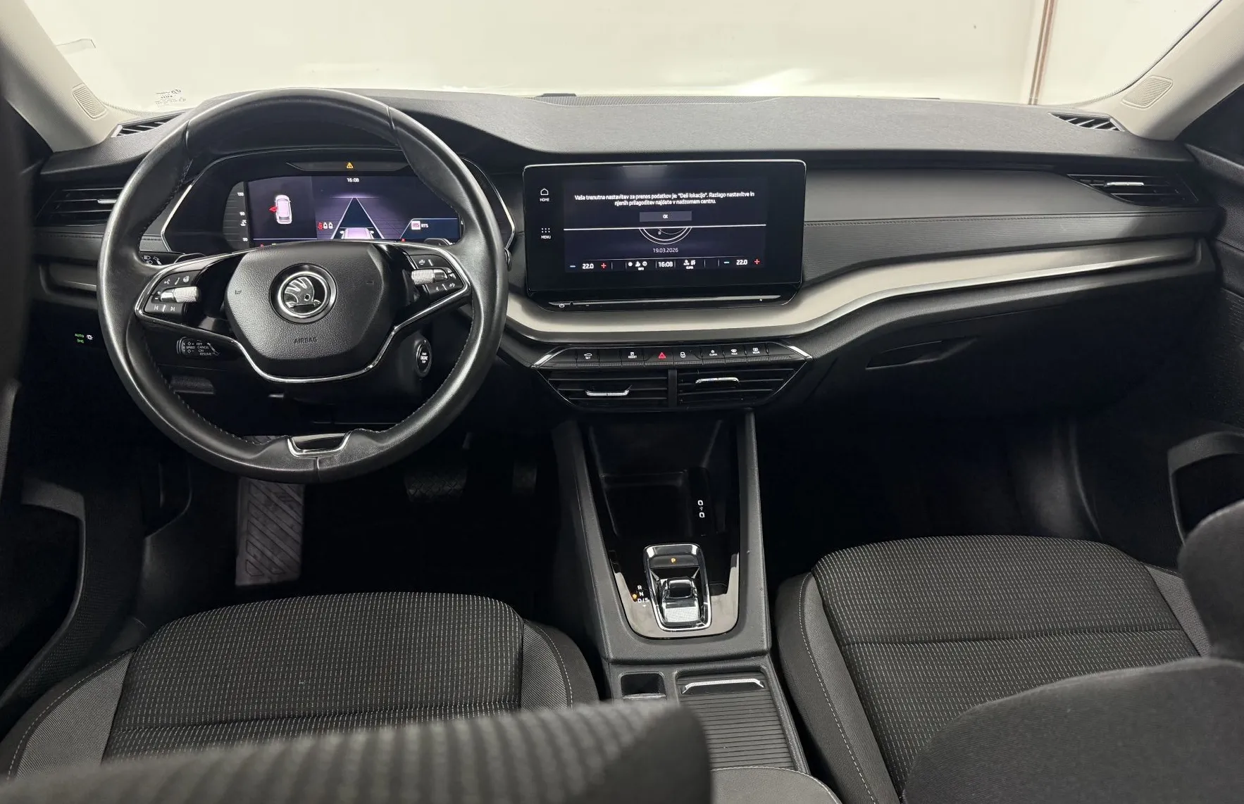 Zunanja slika - Škoda Octavia - Combi 2.0 TDI Style DSG.KAMERA.NAVI.LED.2023.DIZEL - 2