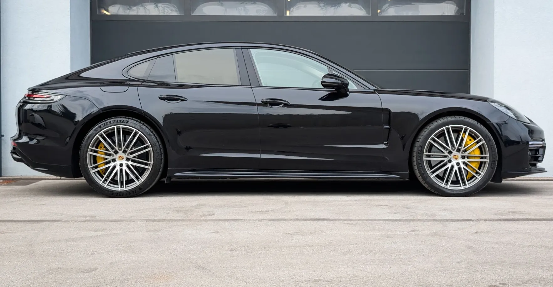 Zunanja slika - Porsche Panamera - 4.0 V8 TURBO S E-HYBRID AUT. Porsche Aprroved - 4