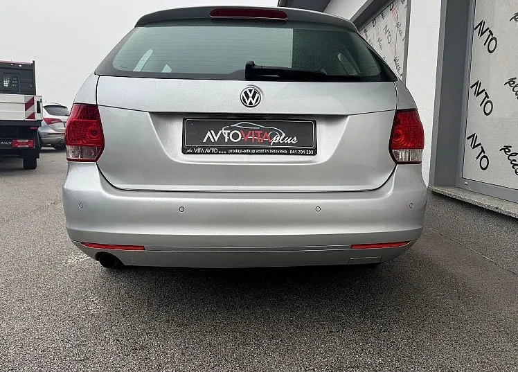 Zunanja slika - Volkswagen Golf - Variant 1.6 TDI Comfortline BlueMotion Tech. - 6