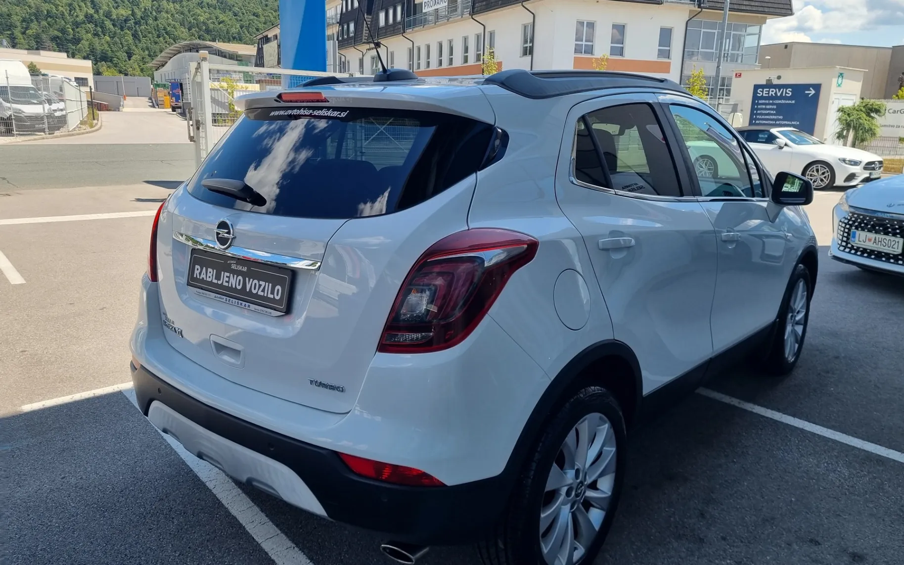 Zunanja slika - Opel Crossland X - Mokka X 1.4 TURBO - SLOVENSKO POREKLO - POTRJENA KNJIGA - 5