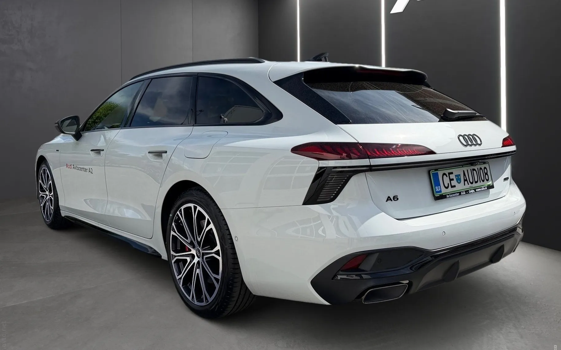 Zunanja slika - Audi A6 Avant - e-hybrid quattro S tronic 220 kW... - 4