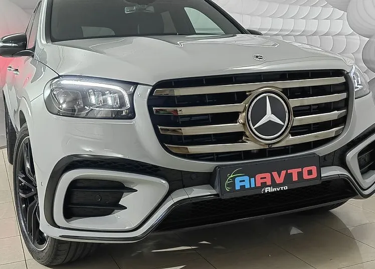 Zunanja slika - Mercedes-Benz GLS-Razred - 450d-4M-AMG-LINE-ZRAČNO-SOFT-CL-PANO-360-KAM-HLA-S - 1