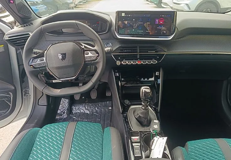 Zunanja slika - Peugeot 208 - 1.2 Turbo 100 S S Envy-KAMERA 360-NAVI-AKCIJA - 9