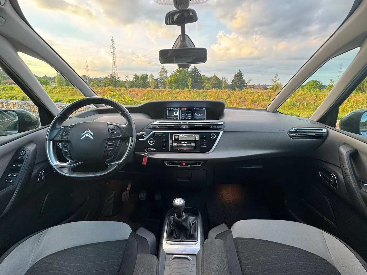 Notranja slika - Citroën C4 - Picasso 1,6 e-HDi Intensive - 5