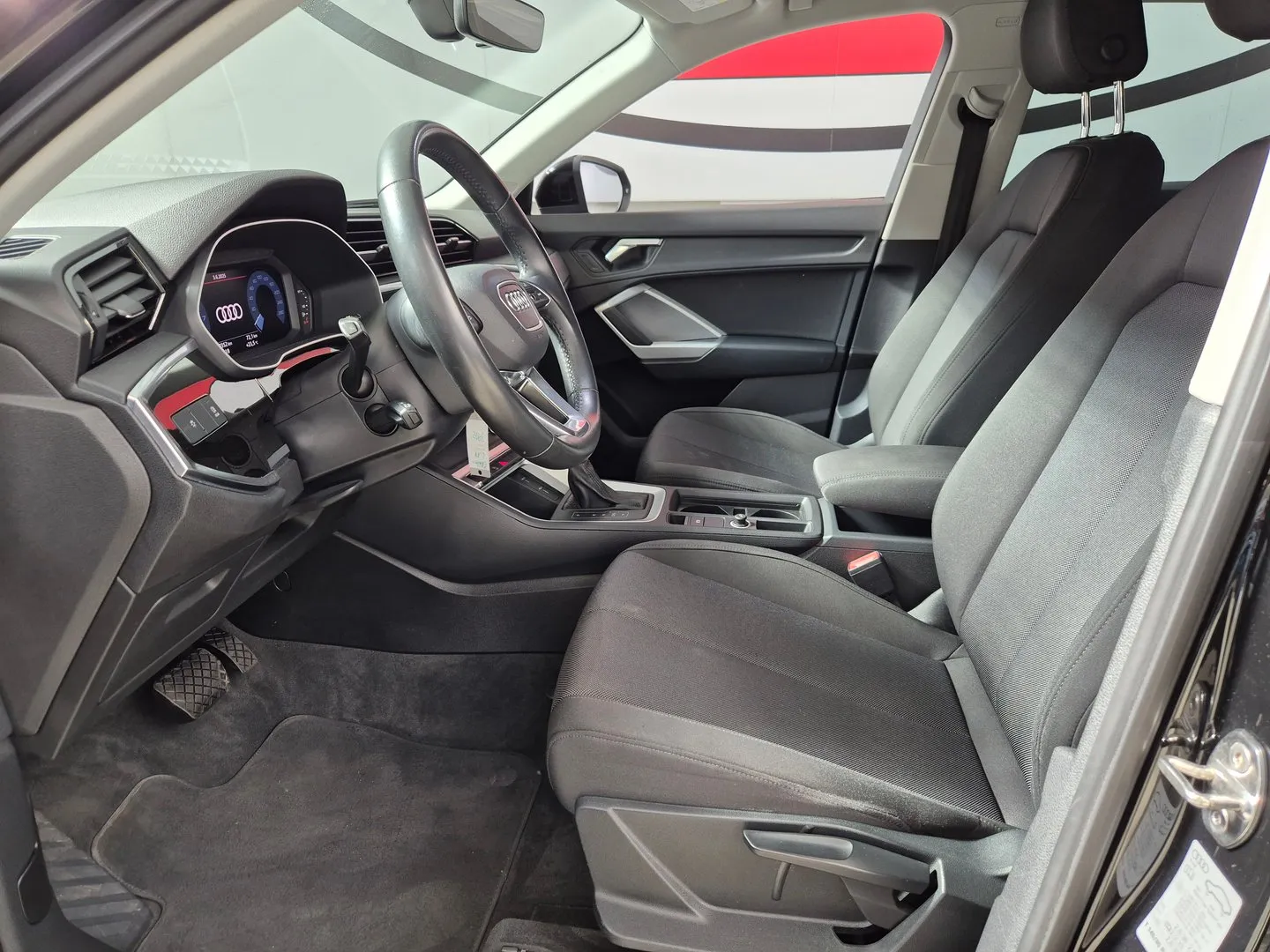 Zunanja slika - Audi Q3 - 35 TFSI S tronic - 5