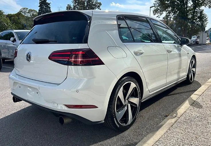 Zunanja slika - Volkswagen Golf - 2.0 GTI BMT - NA POLOŽNICE - 3