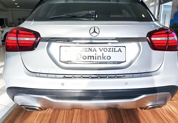 Zunanja slika - Mercedes-Benz GLA-Razred - 180 7DCT-NAVI-KAMERA-DAB-FULL LED-WINTER-VIDEO - 5