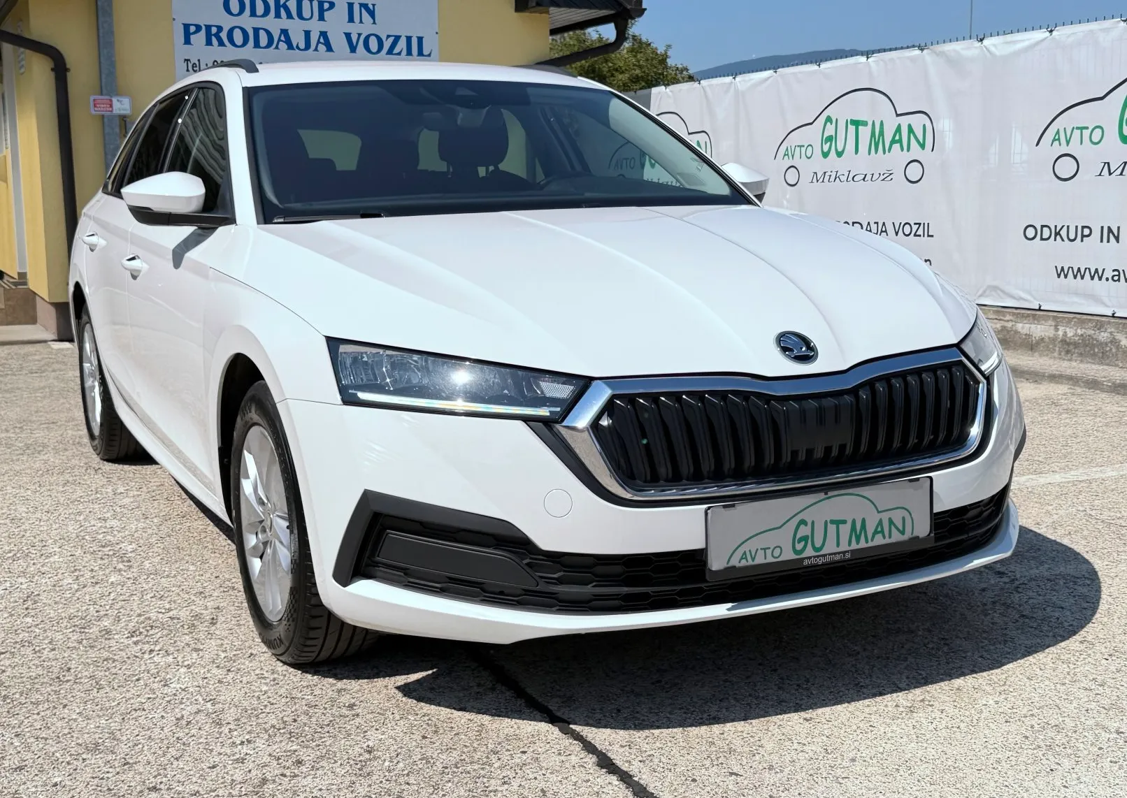 Zunanja slika - Škoda Octavia - Combi 2,0 TDI Active - 2