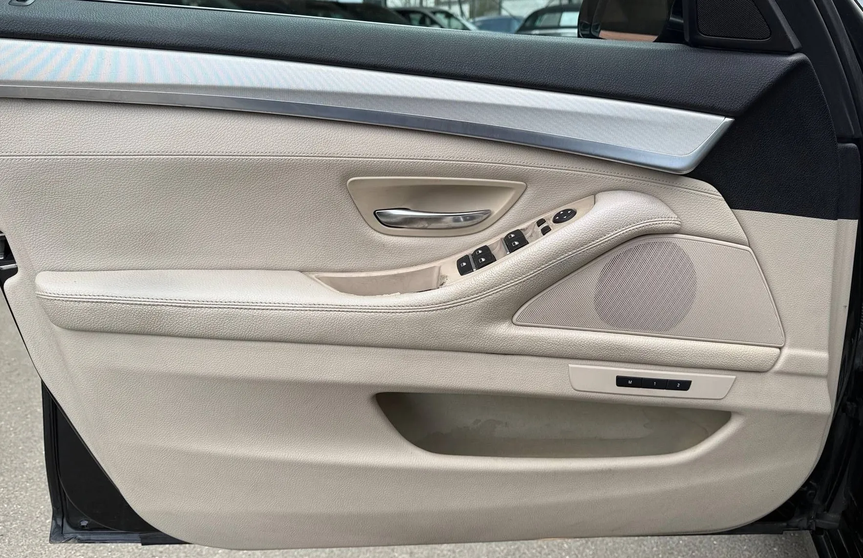 Zunanja slika - BMW Serija 5 - Touring: 525d xDrive BI-XENON ACC NAVI PDC PANO KAM TOP - 13