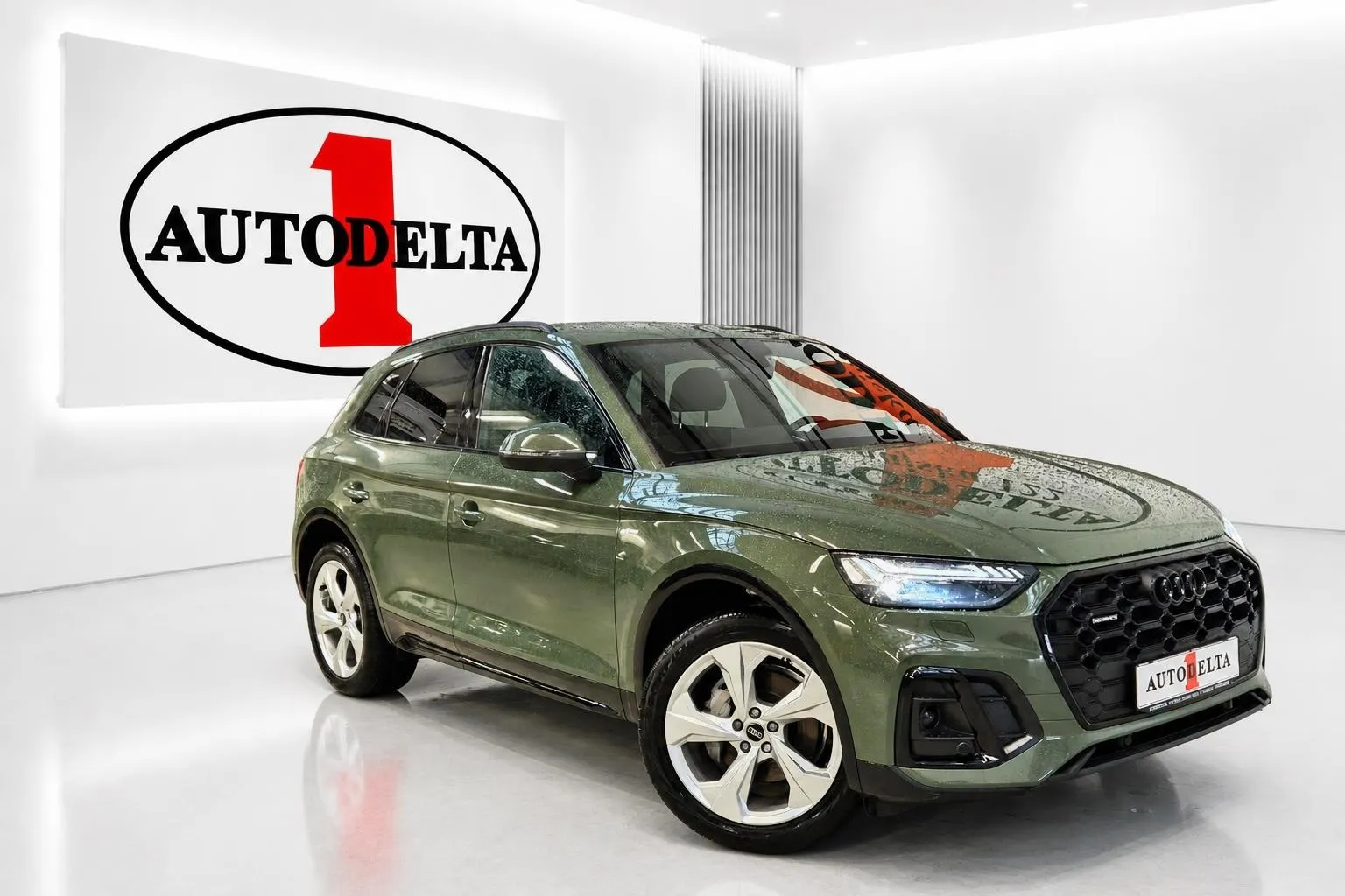 Zunanja slika - Audi Q5 - quattro 40 TDI S line S tronic BJL - 2
