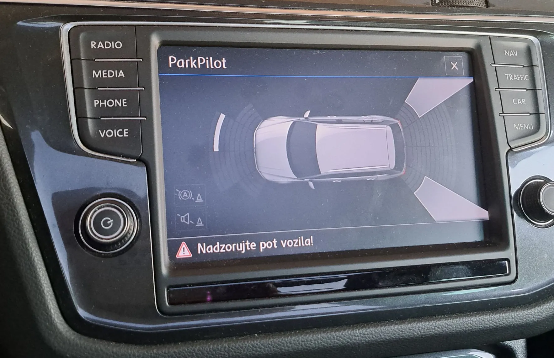 Zunanja slika - VW Tiguan - 2.0 TDI 4Motion DSG Highline Panorama-LED-Keyless - 14