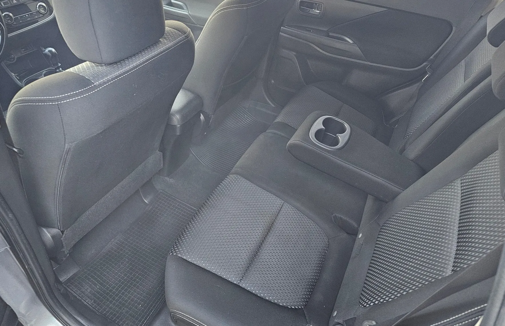 Zunanja slika - Mitsubishi Outlander - 4WD 2.2 DI-D Intense+Le 149.000km-7Sedežov-Odličen - 2
